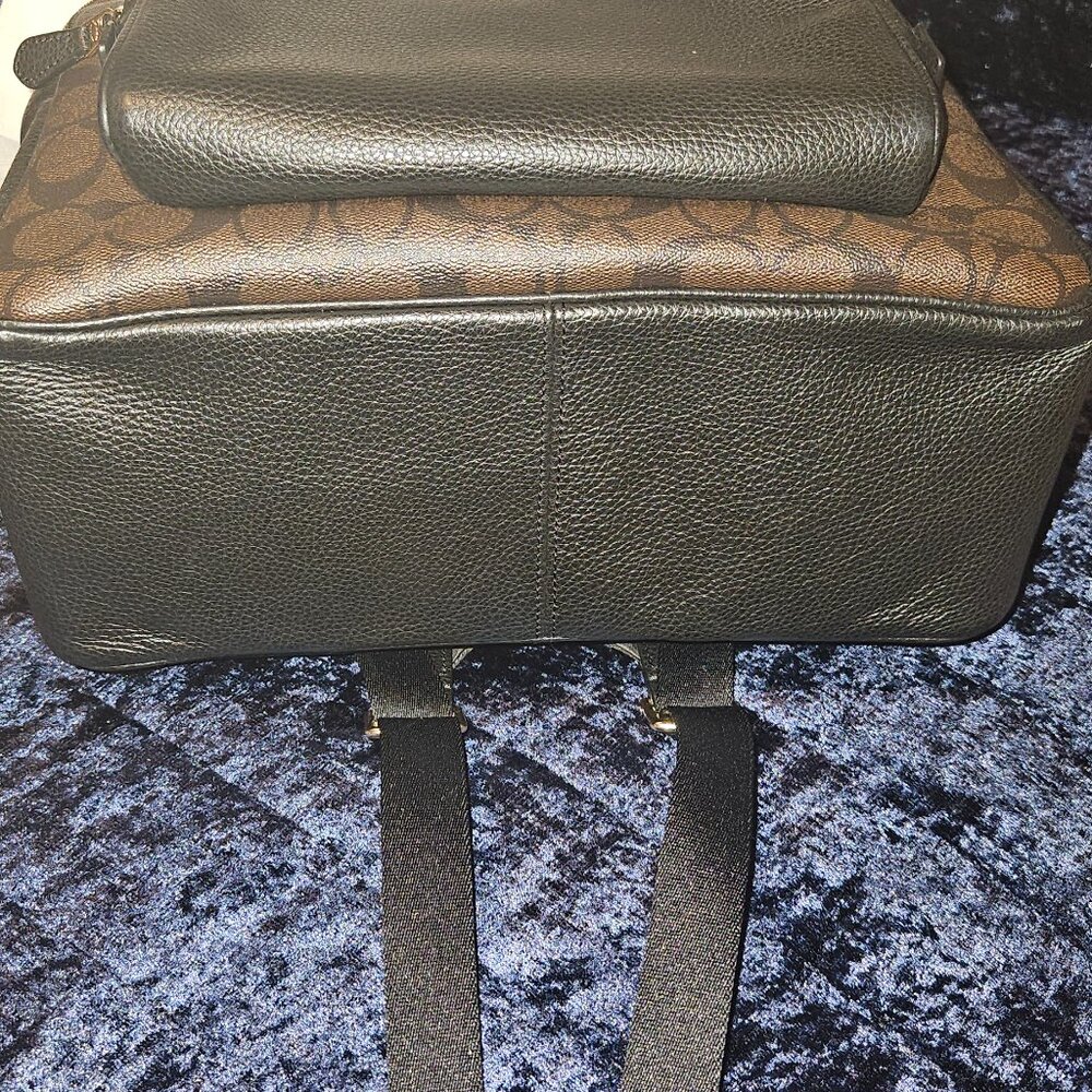 NEW Coach Backpack In Blocked Signature Canvas - Picture 4 of 4